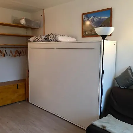 Pied Des Pistes Apartment *